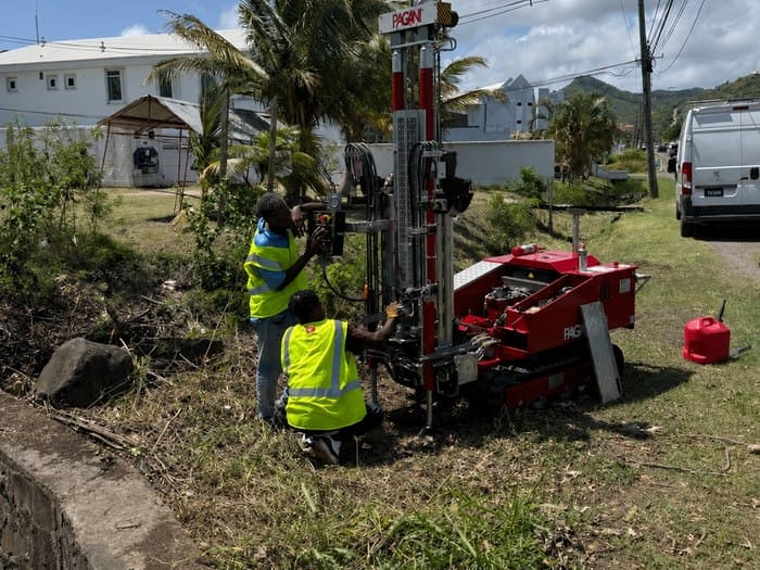 GID field crew operating a Pagani rig for the Northern Pipeline Upgrade investigation
